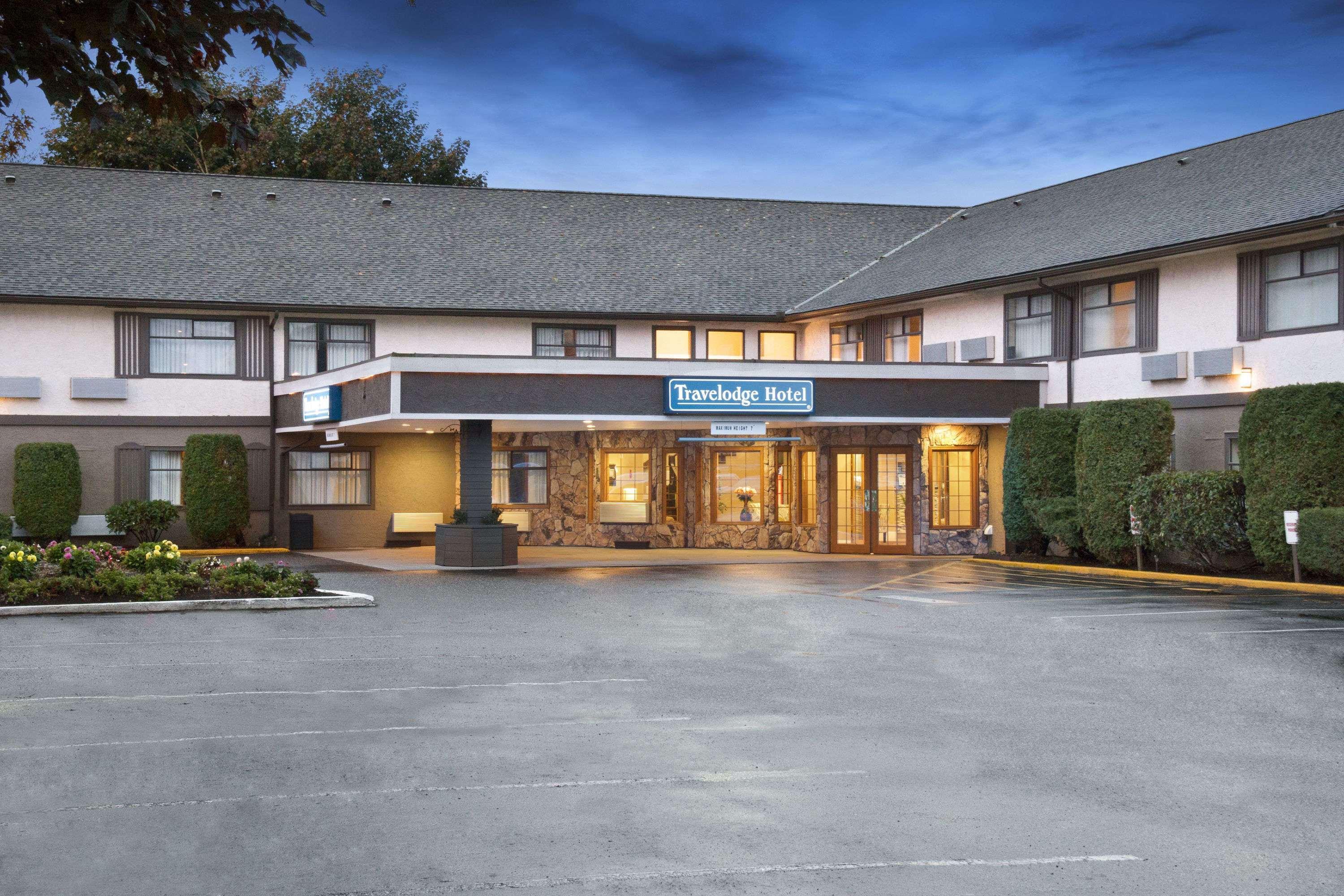 Travelodge Hotel By Wyndham Chilliwack Exterior photo